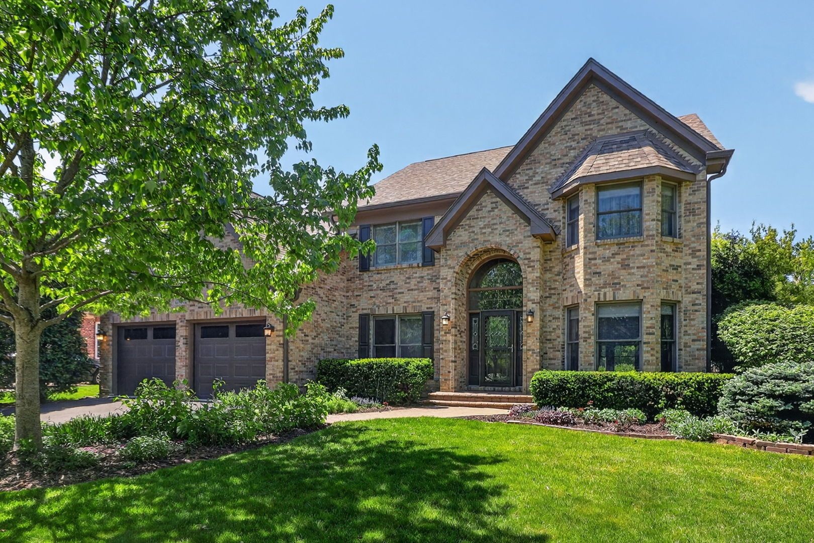 0N462 Arbor Court — Winfield, IL 60190