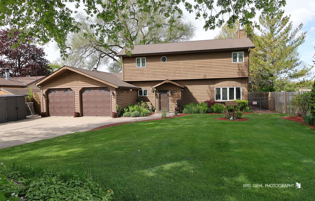 35098 Edgewater Lane, Ingleside, IL 60041