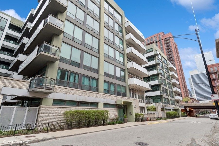 660 W WAYMAN Street #405B — Chicago, IL 60661