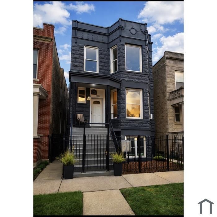 1643 TRUMBULL Avenue, Chicago, IL 60623