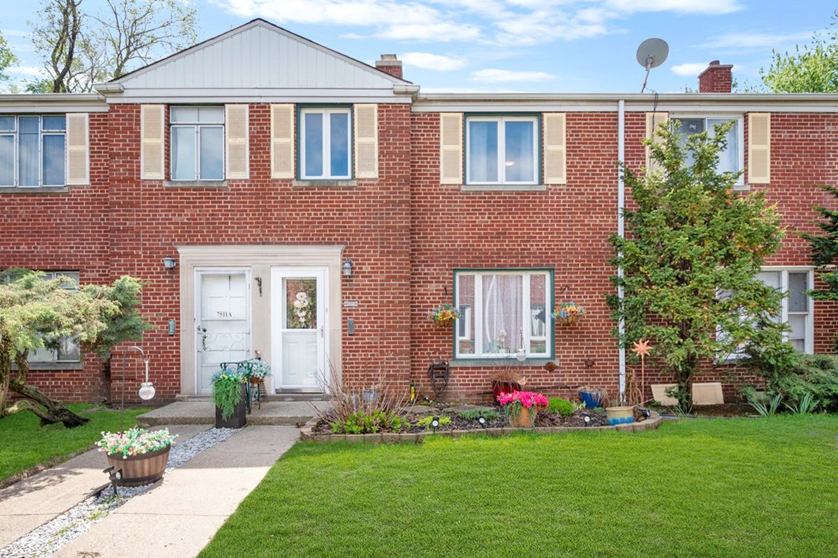 7511 BELL Avenue, Chicago, IL 60645