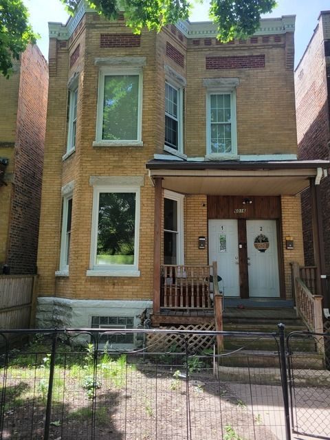 6016 S Carpenter Street — Chicago, IL 60621