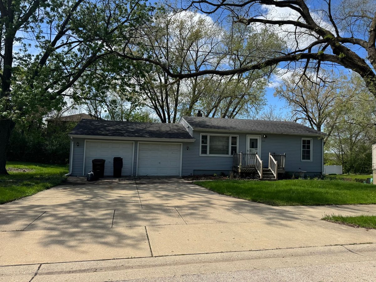 6985 HIATT, Rockford, IL 61114