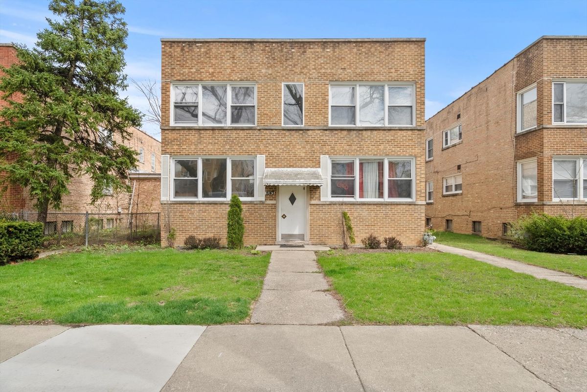 8143 Knox Avenue, Skokie, IL 60076