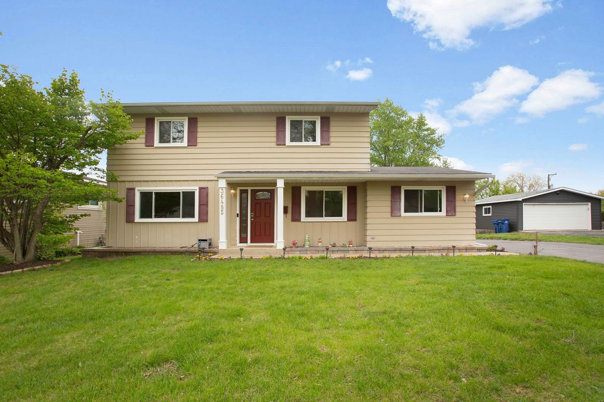 36485 Traer Terrace, Gurnee, IL 60031