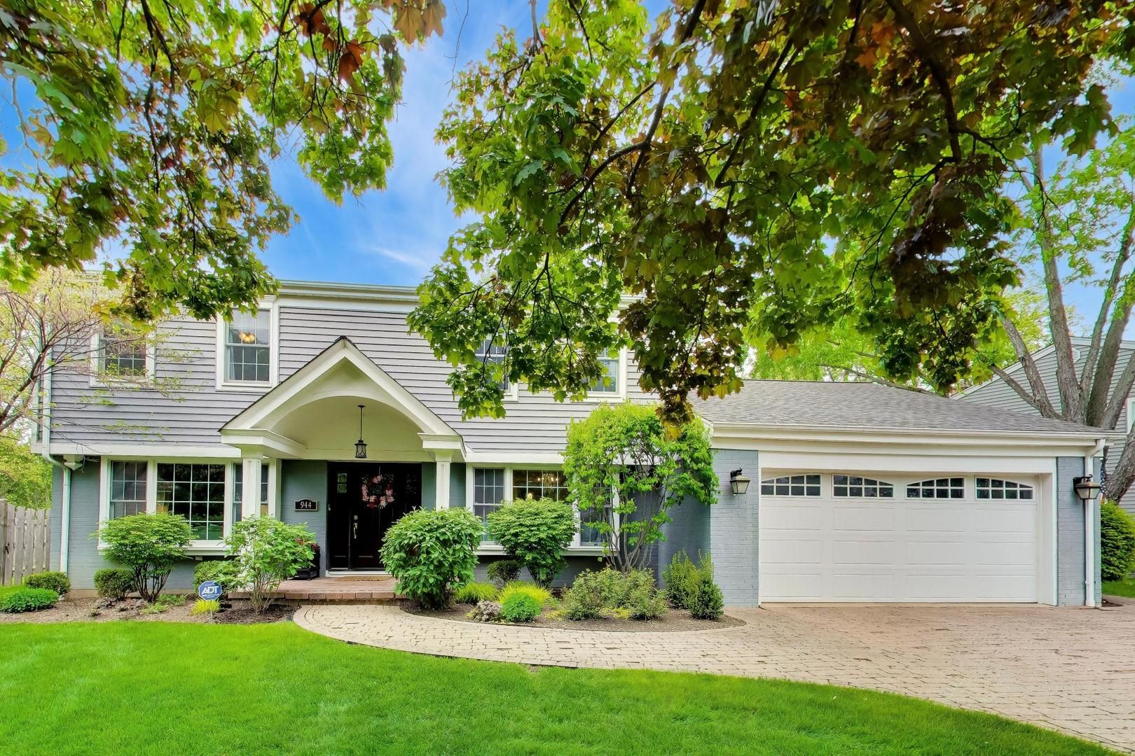 944 Western Avenue — Northbrook, IL 60062