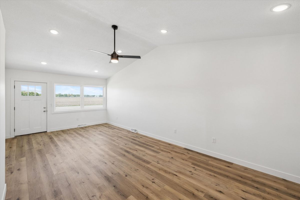 10167 Wolf Road, Geneseo, IL 61254