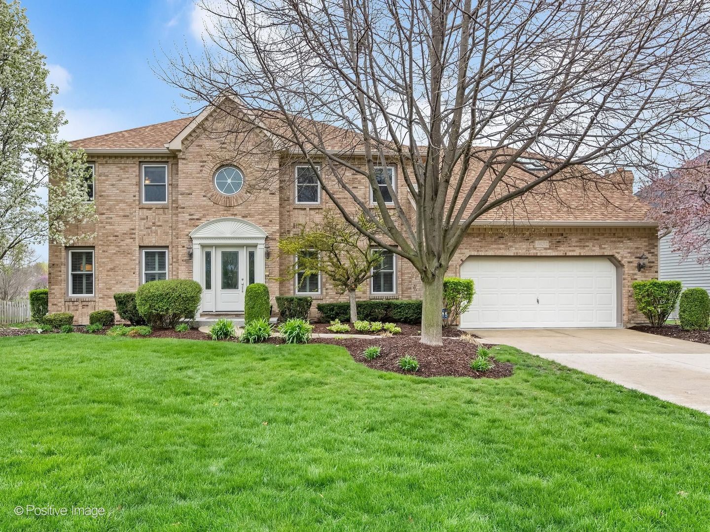 1432 Terrance Drive — Naperville, IL 60565
