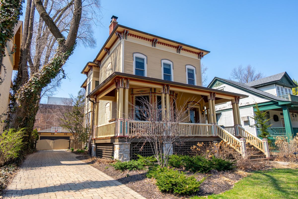 511 GROVE Avenue, Oak Park, IL 60302