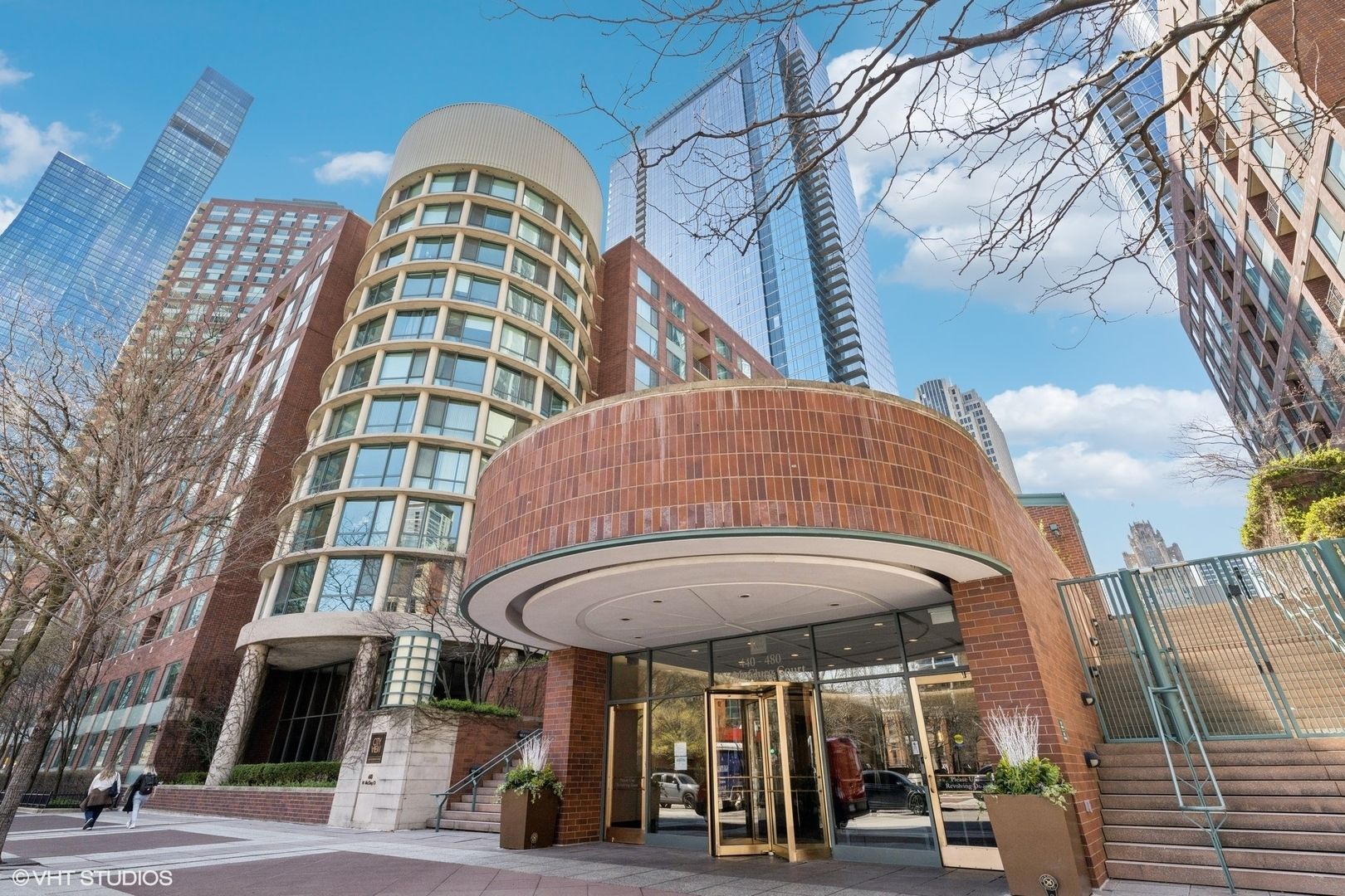 440 N McClurg Court #111 — Chicago, IL 60611