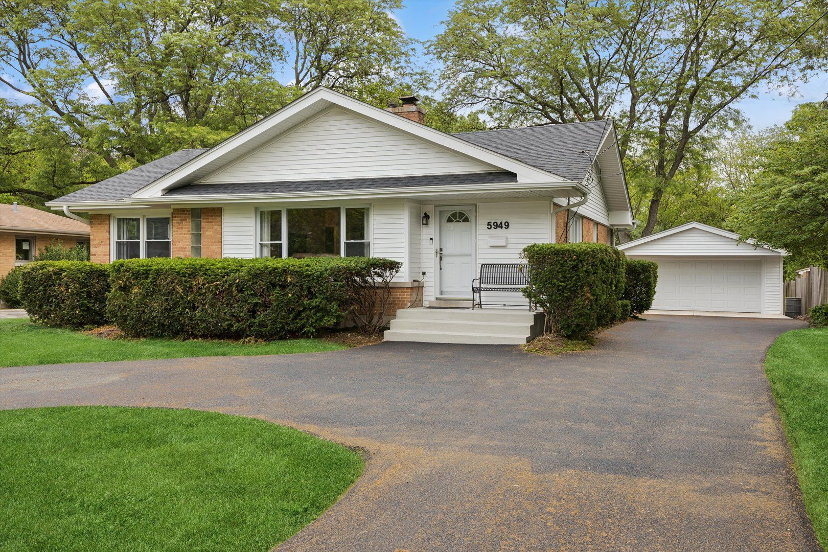 5949 Dunham Road — Downers Grove, IL 60516