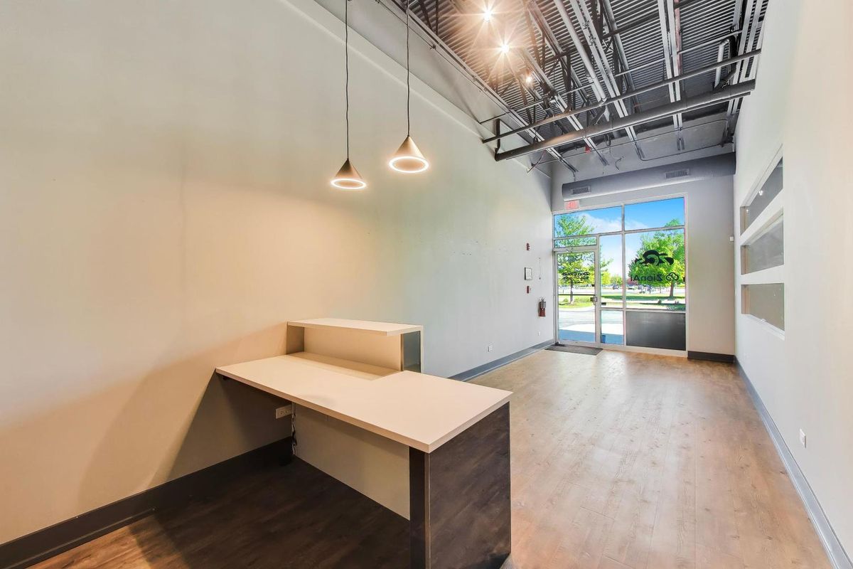 2640 Patriot Boulevard #130, Glenview, IL 60026