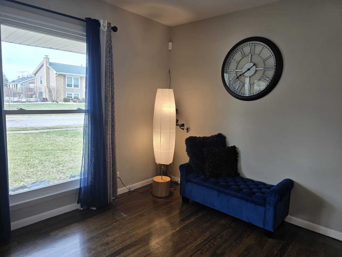 3006 Buttonwood Walk, Hazel Crest, IL 60429