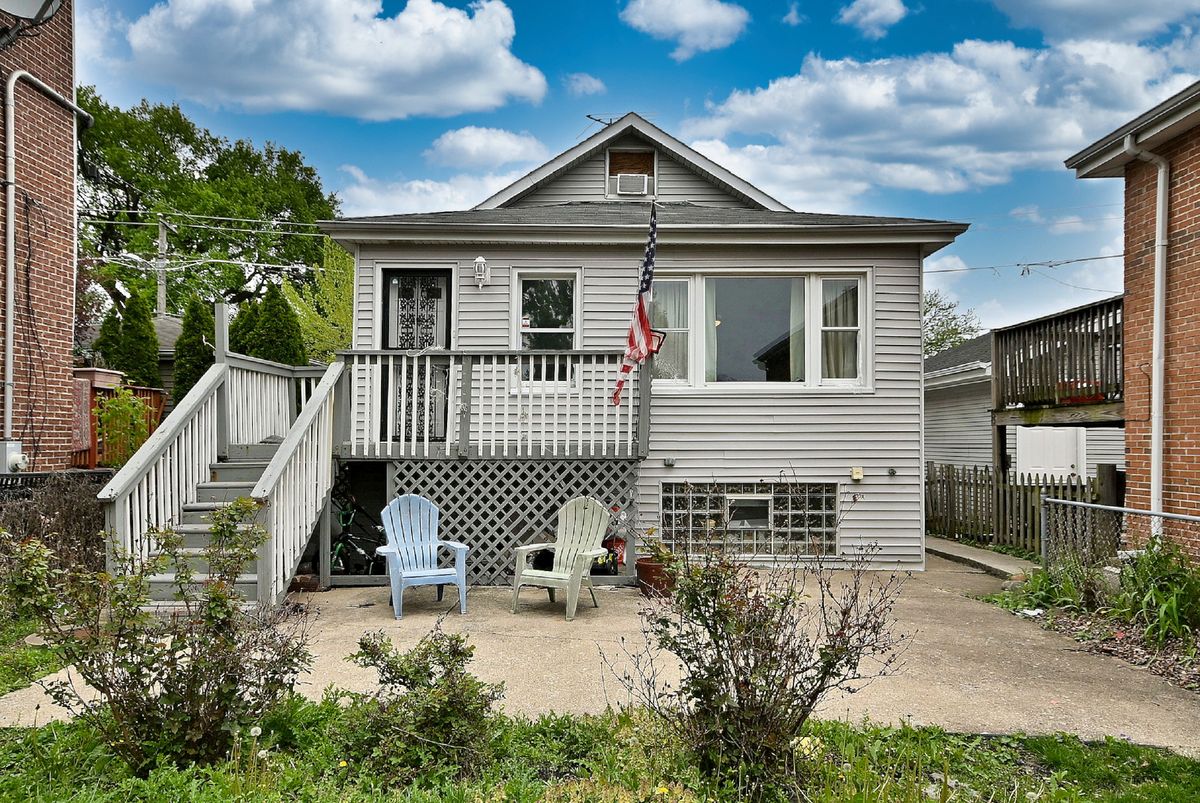 4439 Newland Avenue, Harwood Heights, IL 60706