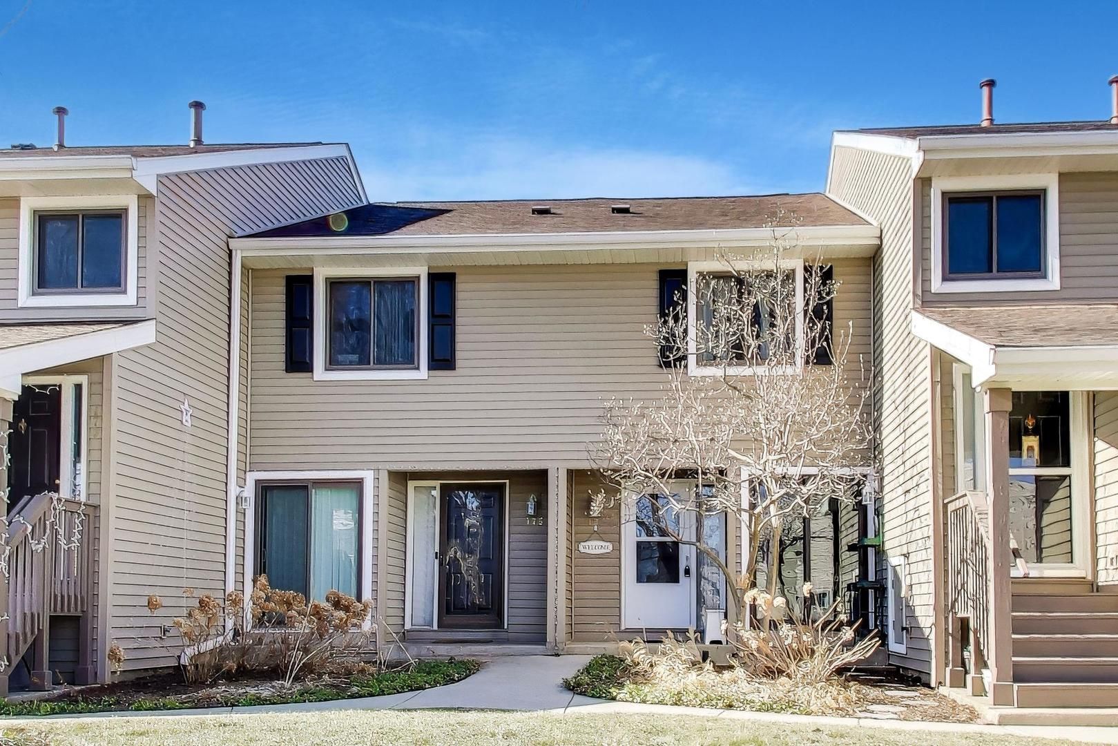 181 W Fabish Drive — Buffalo Grove, IL 60089