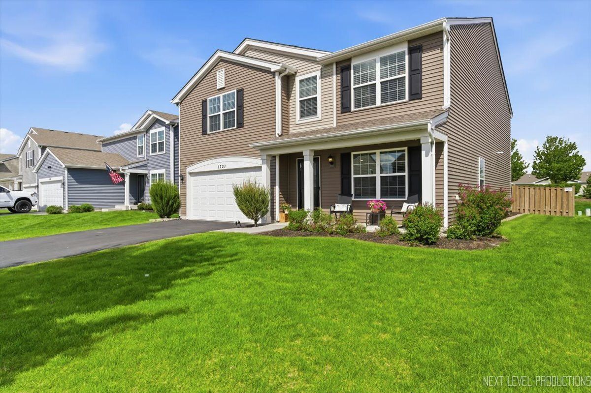 1731 Dempsey Circle, Pingree Grove, IL 60140