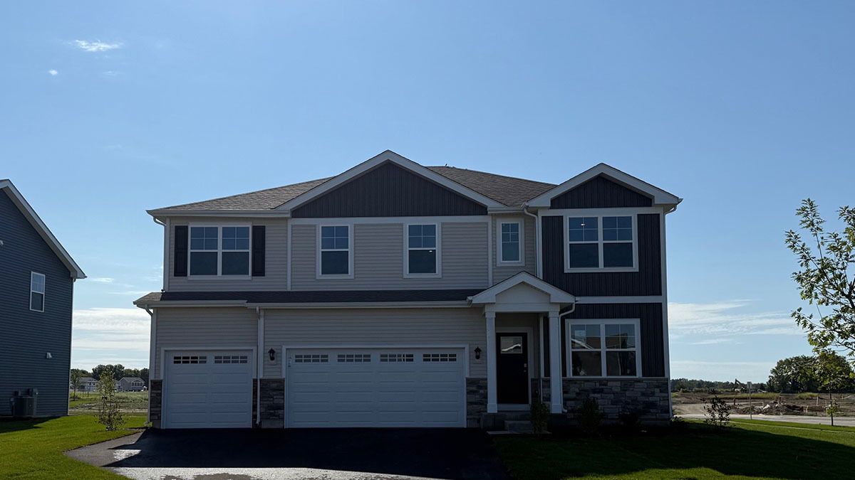 2314 Hirsch Road, Oswego, IL 60543