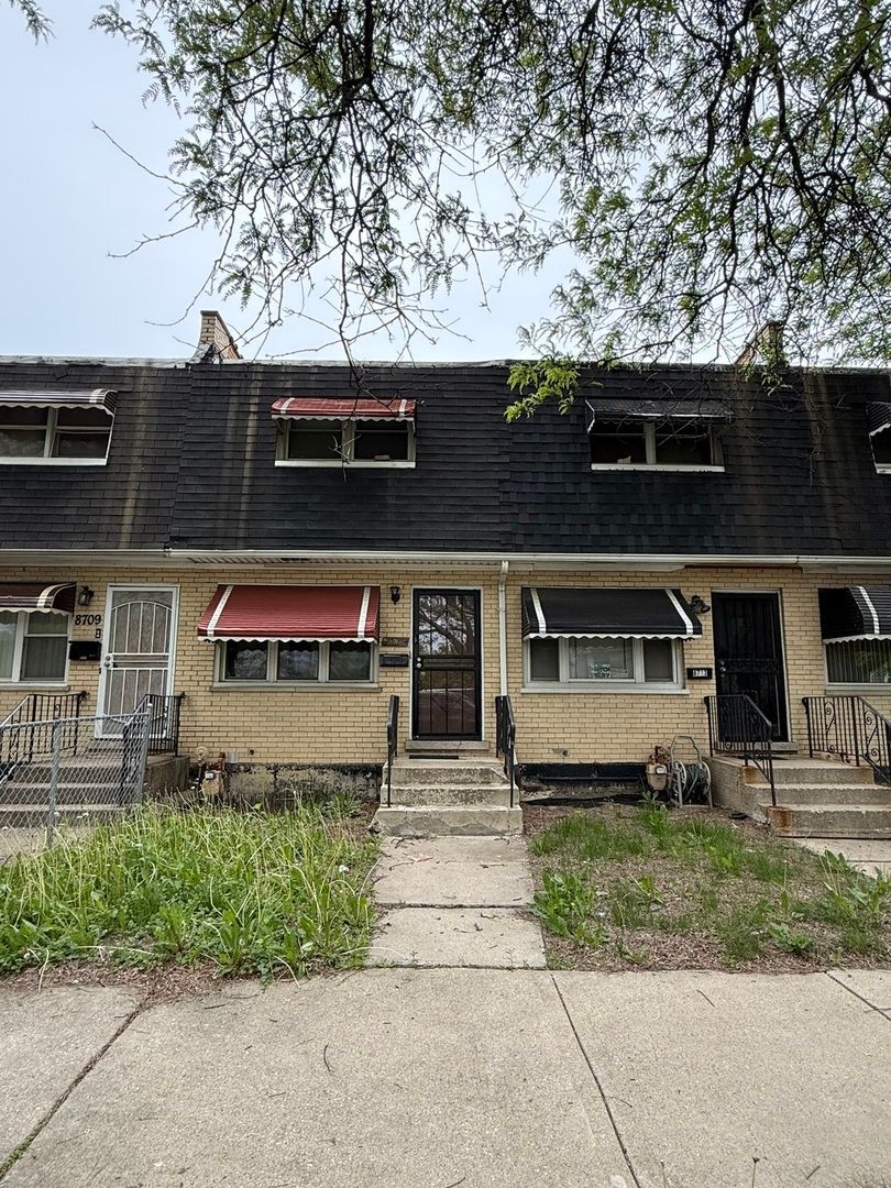 8711 Throop Street, Chicago, IL 60620