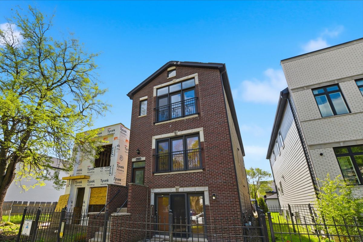 6534 Kimbark Avenue, Chicago, IL 60637