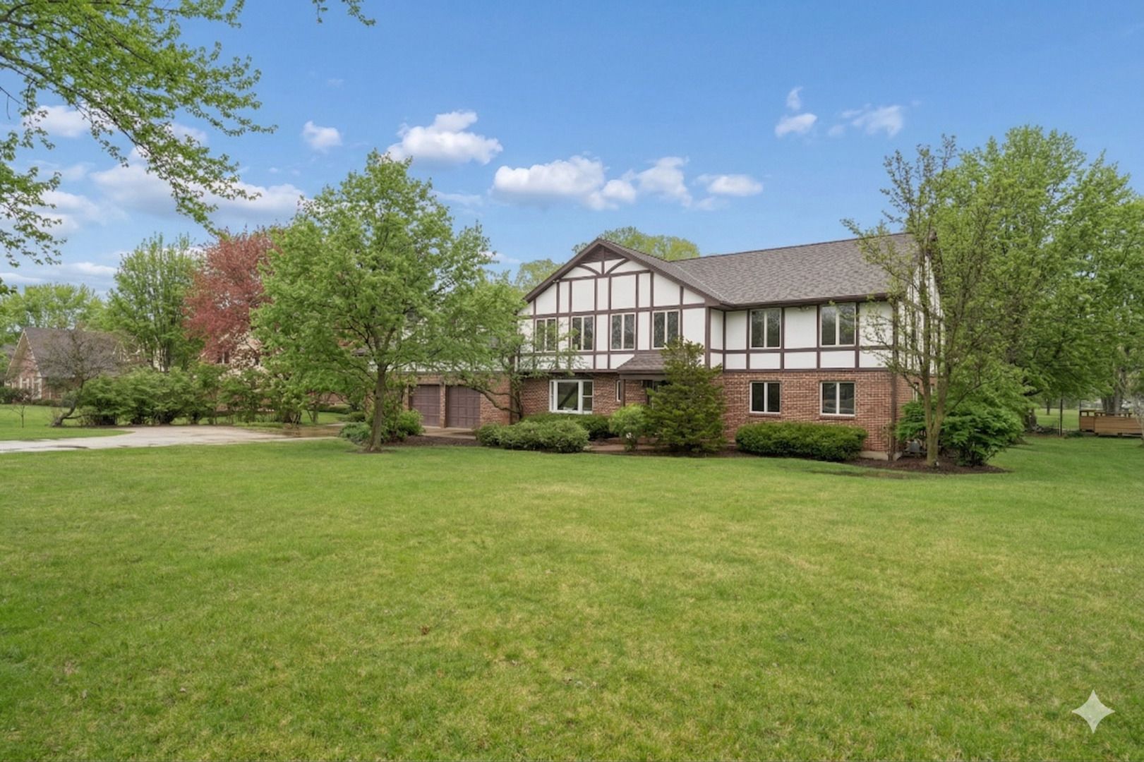 21839 Cambridge Drive — Kildeer, IL 60047