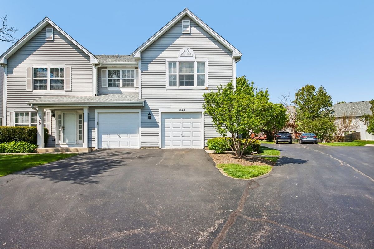 1344 Orleans Drive, Mundelein, IL 60060