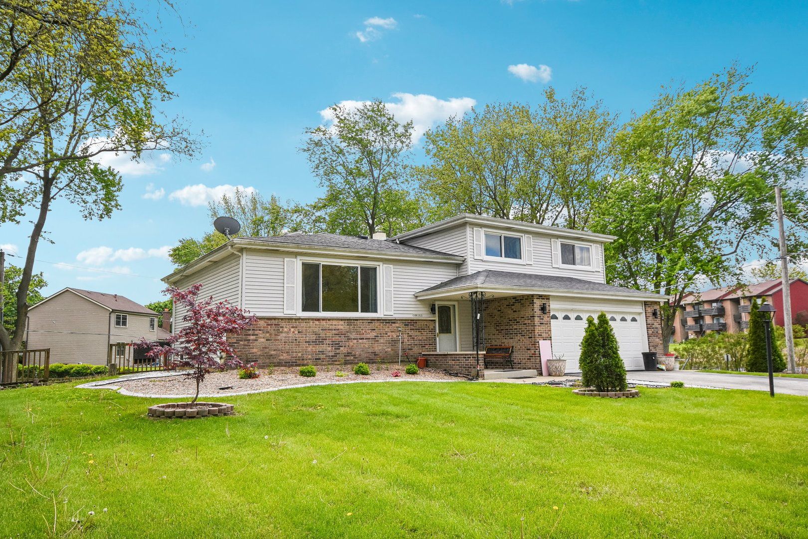 30W383 Bruce Lane — Naperville, IL 60563