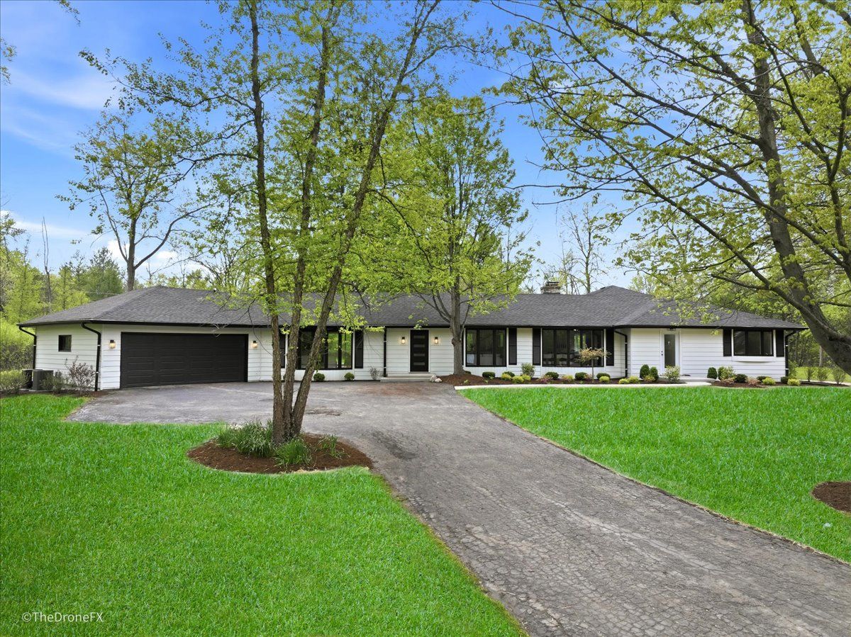 1920 Thornwood Lane, Riverwoods, IL 60015
