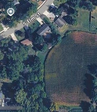 202 Proctor Lane — St. Joseph, IL 61873