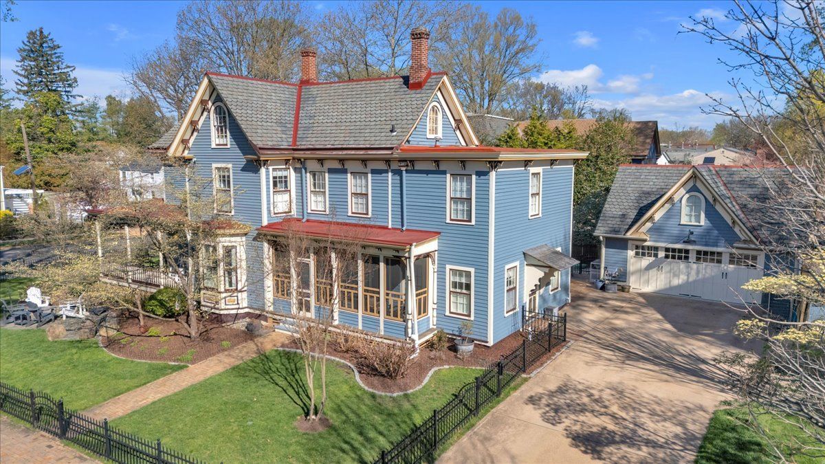 83 Centre Street, Haddonfield, NJ 08033