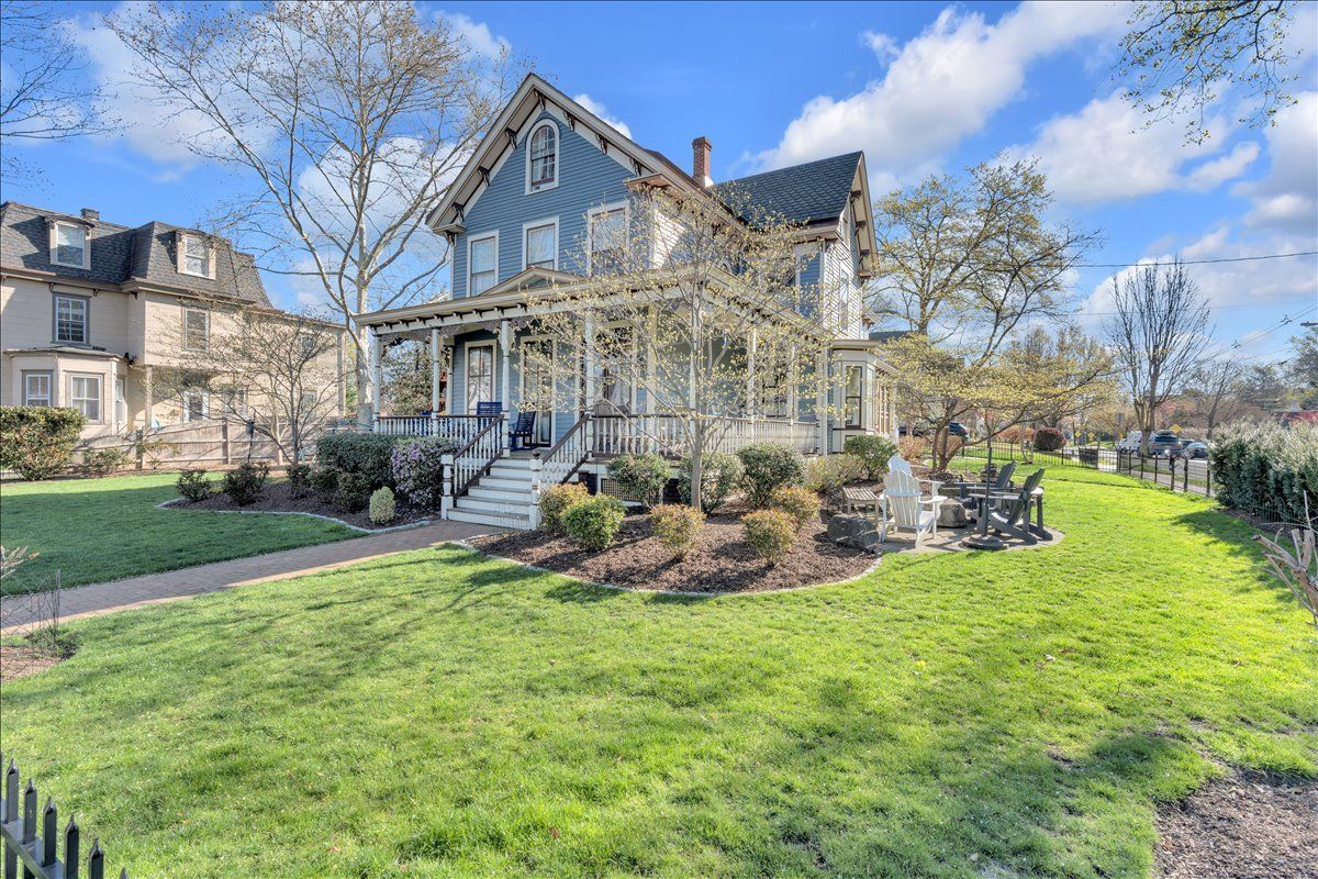 83 Centre Street, Haddonfield, NJ 08033