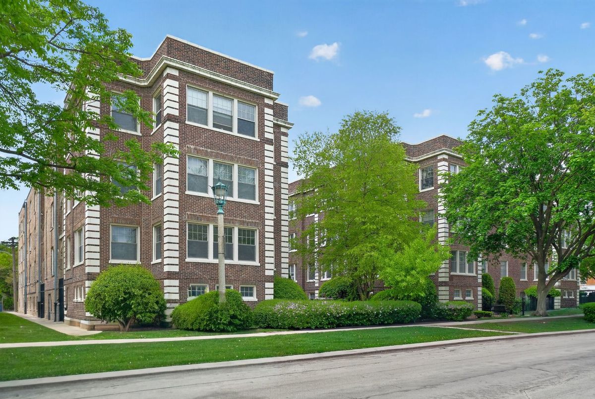 433 Lombard Avenue, Oak Park, IL 60302