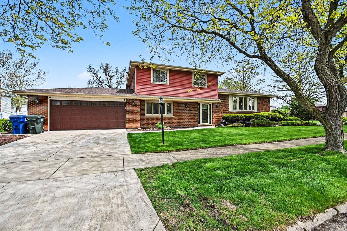 1018 193rd Street, Glenwood, IL 60425