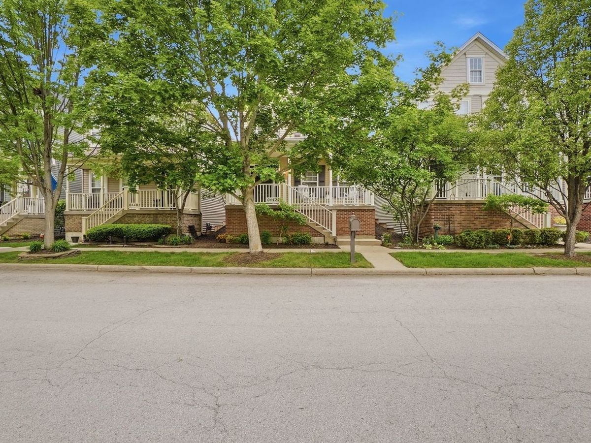 0N422 TAYLOR Drive, Geneva, IL 60134