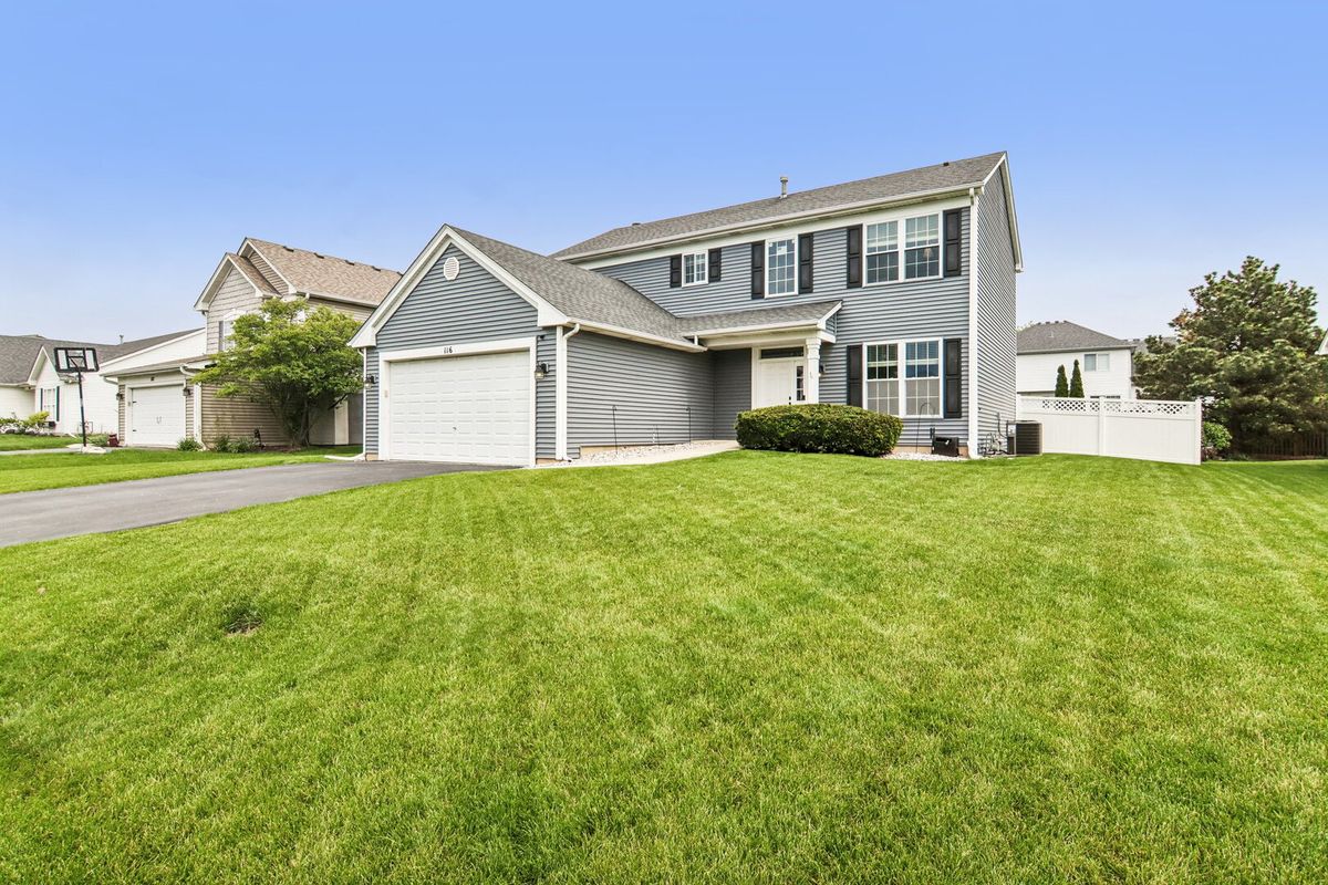 116 Ash Drive, Bolingbrook, IL 60490