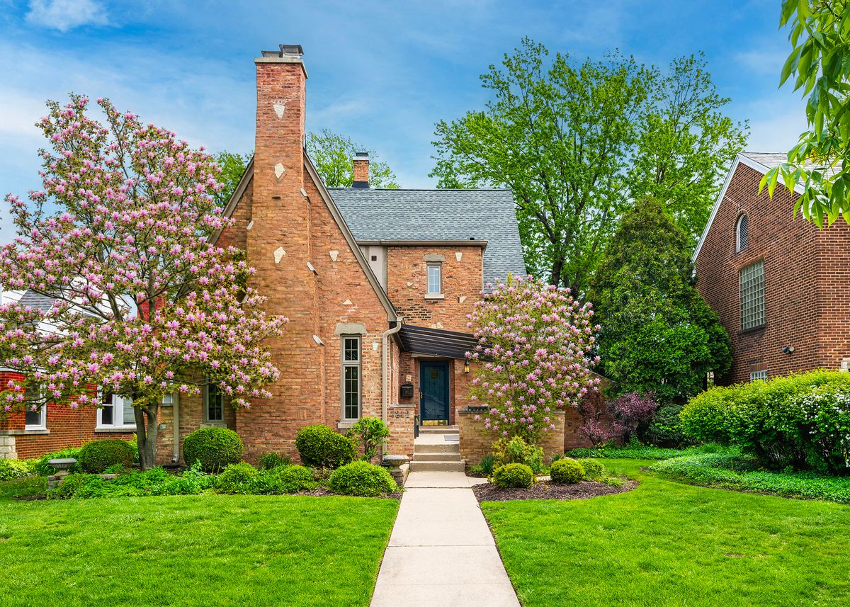 1212 Woodbine Avenue, Oak Park, IL 60302