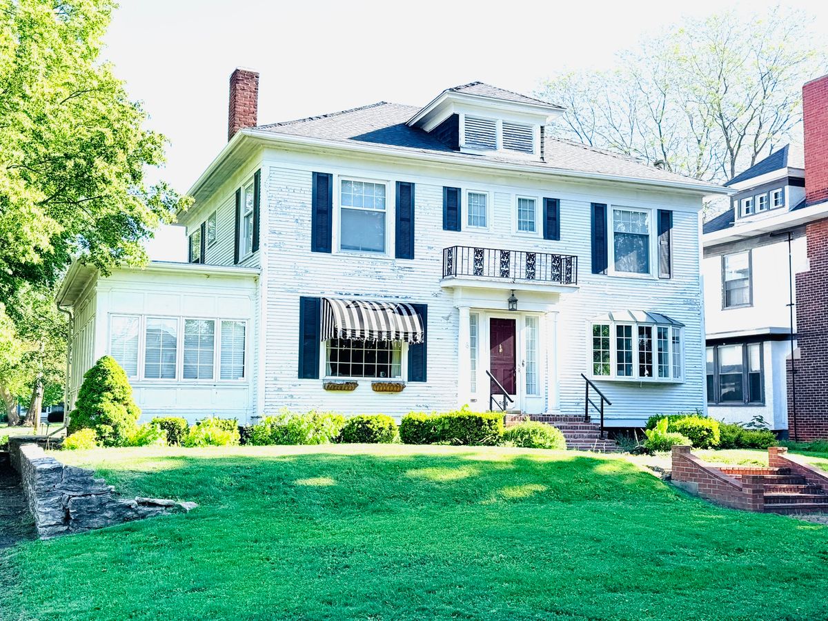 804 E Washington Street, Hoopeston, IL 60942