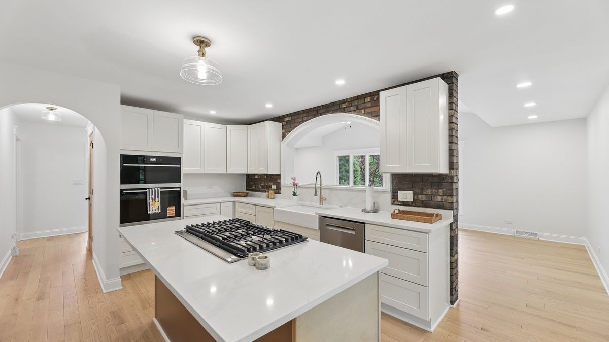 28W521 Purnell Road, West Chicago, IL 60185