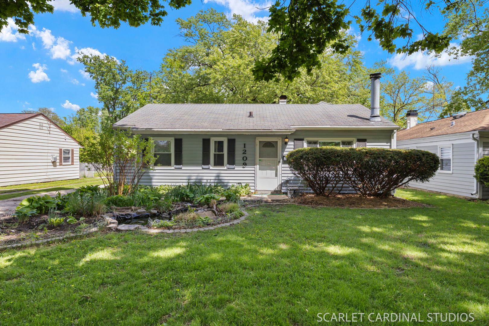 1209 Fischer Street — Wheaton, IL 60189