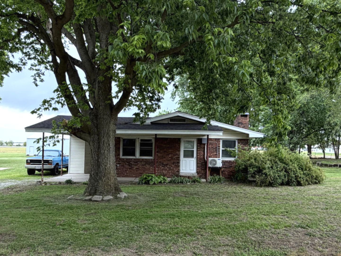 909 S Mckinley Street — Havana, IL 62644