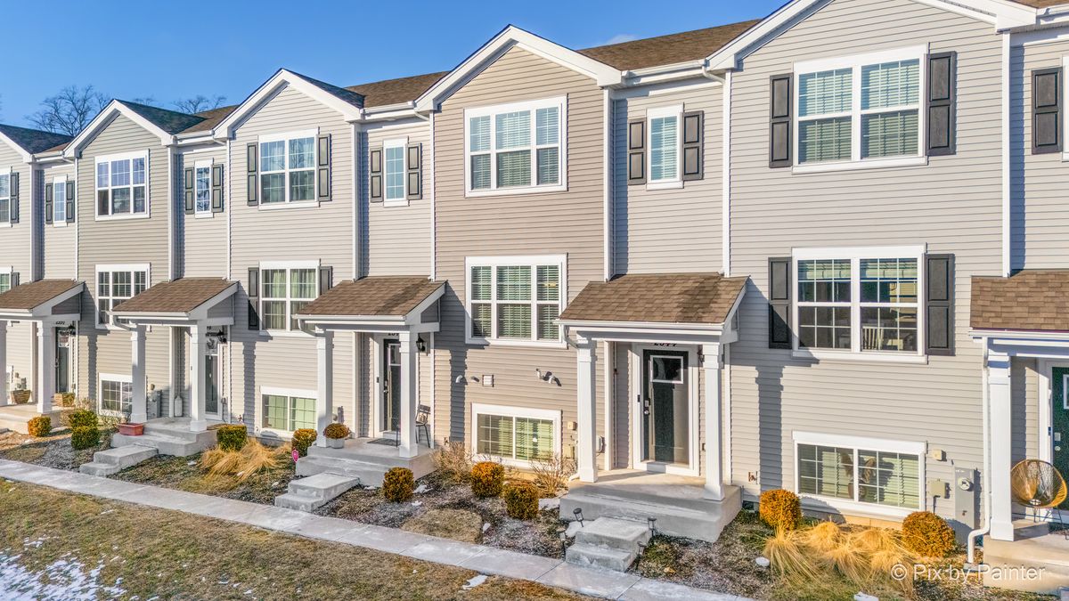 2544 Alison Avenue, Pingree Grove, IL 60140