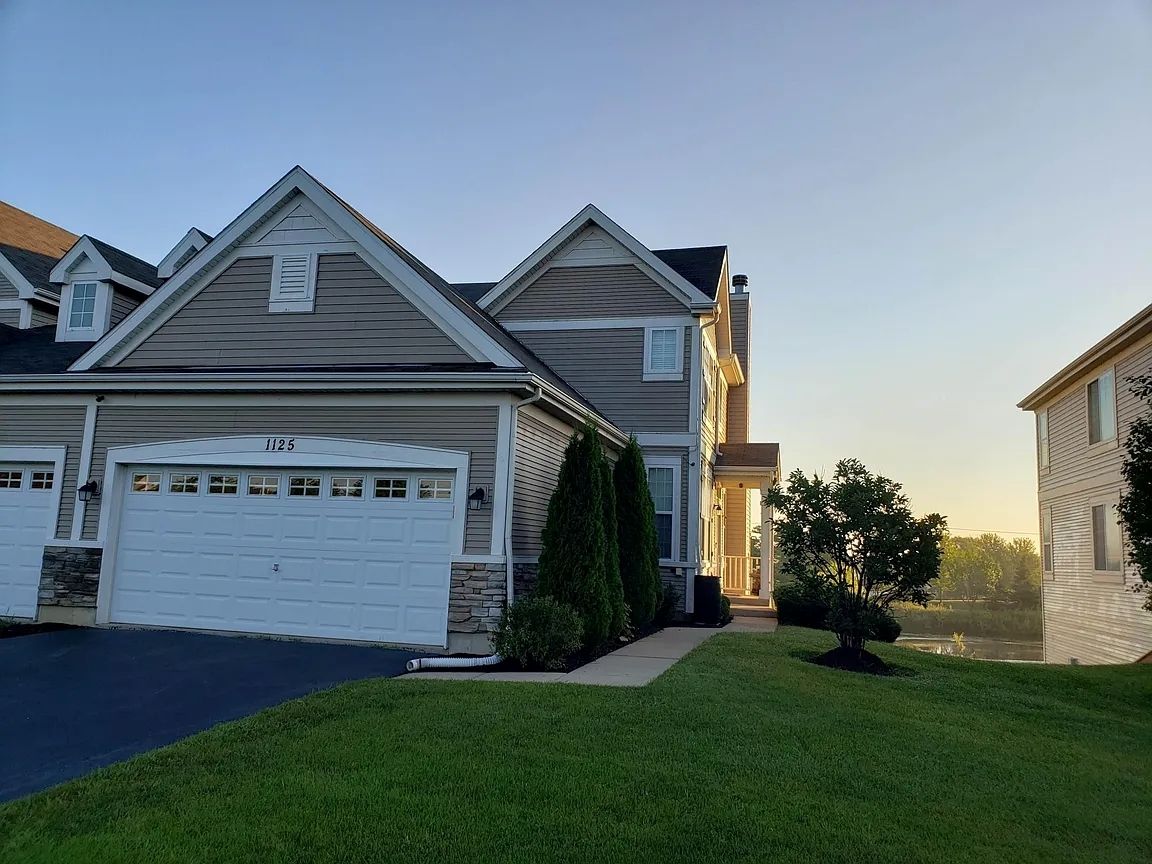 1125 Hampton Lane — Yorkville, IL 60560