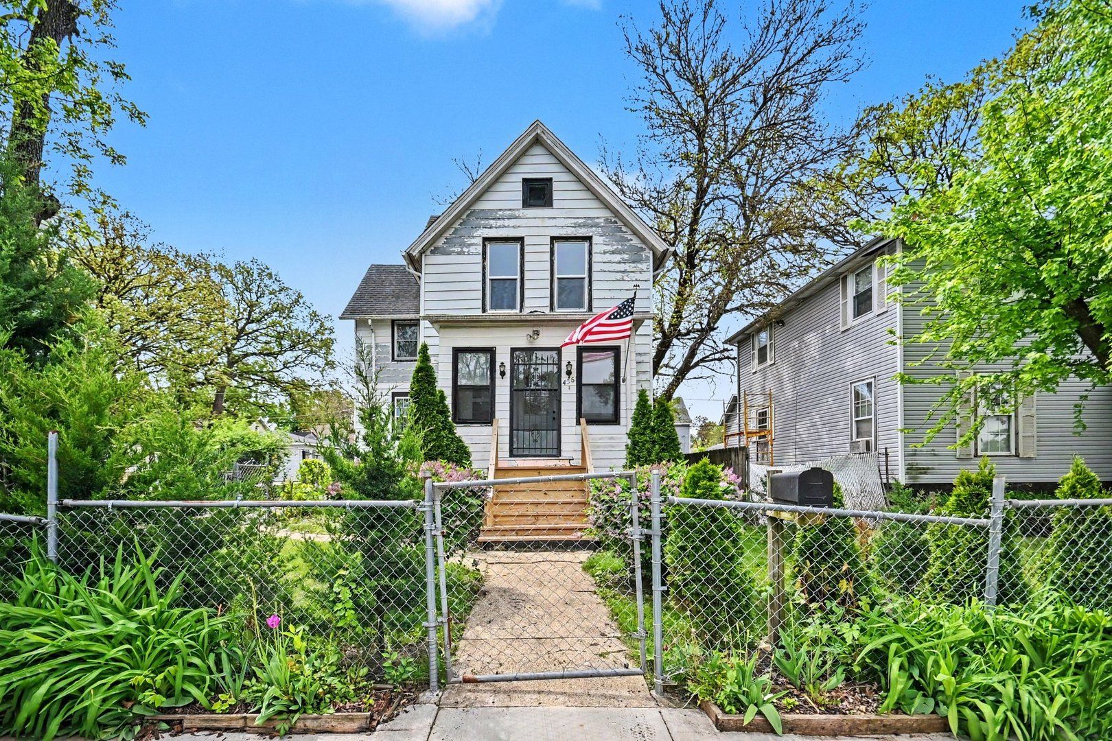 456 Florence Avenue — Joliet, IL 60433