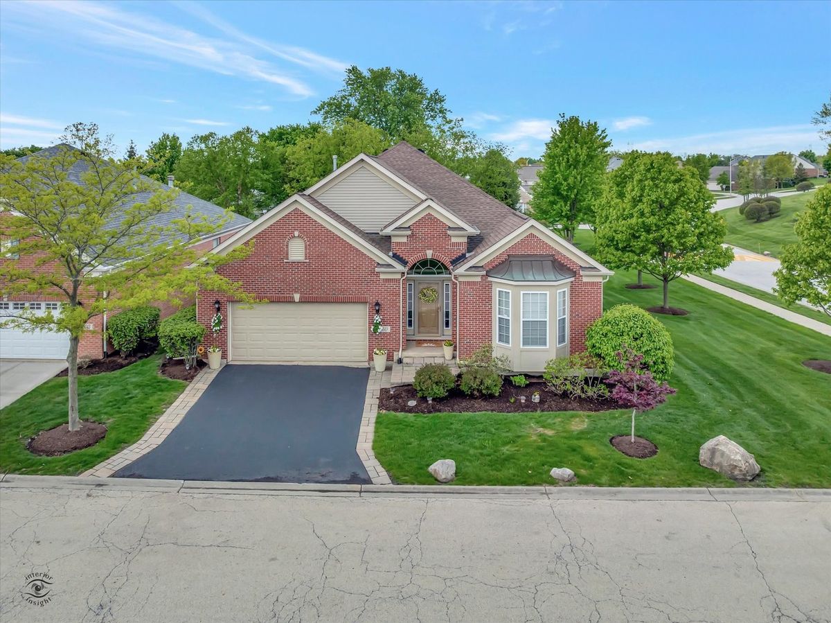 9349 Bundoran Drive, Orland Park, IL 60462