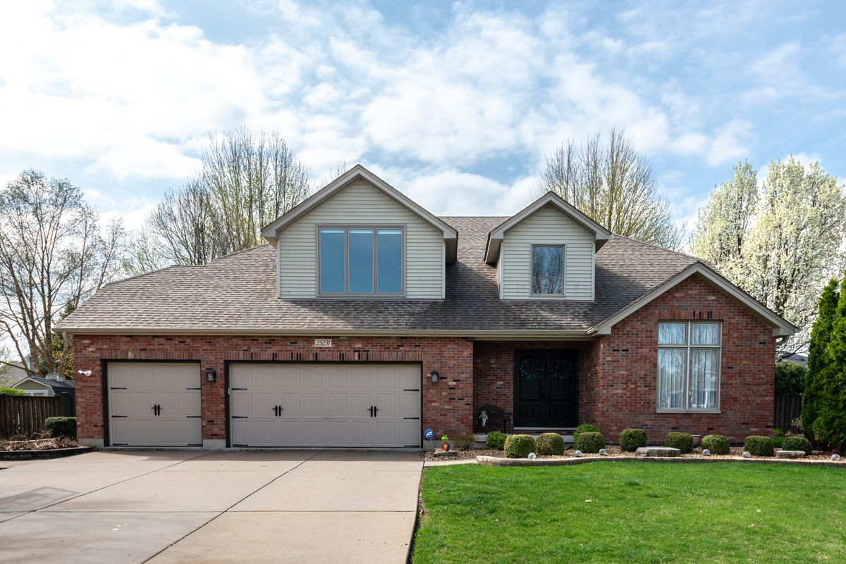 25231 Monroe Court, Plainfield, IL 60585