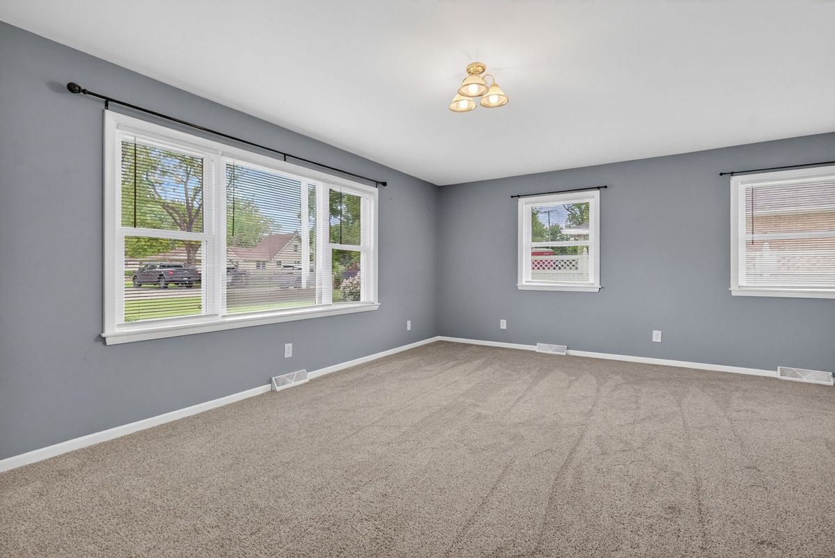 25228 W Buell Street, Channahon, IL 60410