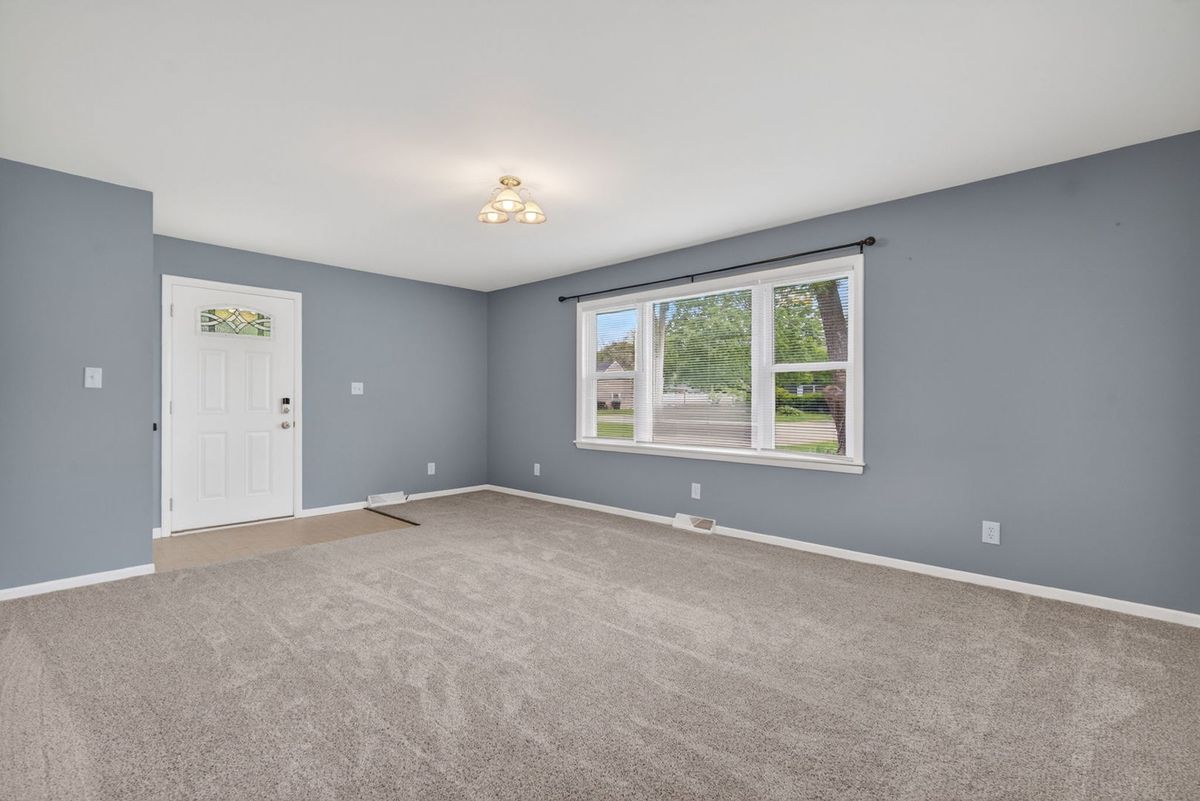 25228 W Buell Street, Channahon, IL 60410