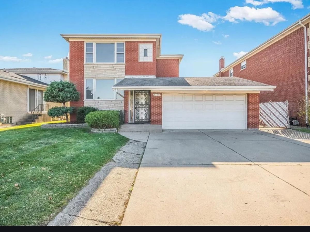 5337 87th Street, Oak Lawn, IL 60453