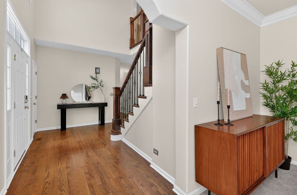 2908 Sibling Court, Naperville, IL 60564