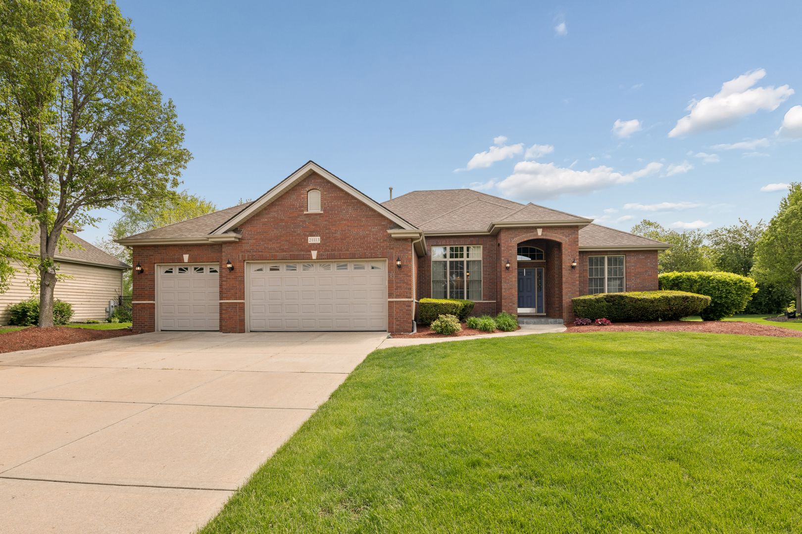 21113 Kenmare Drive — Shorewood, IL 60404