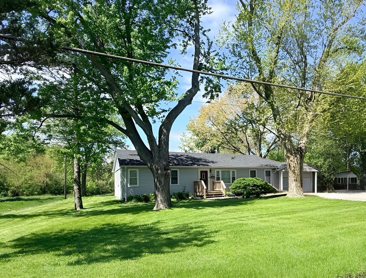 20520 Crawford Avenue, Matteson, IL 60443